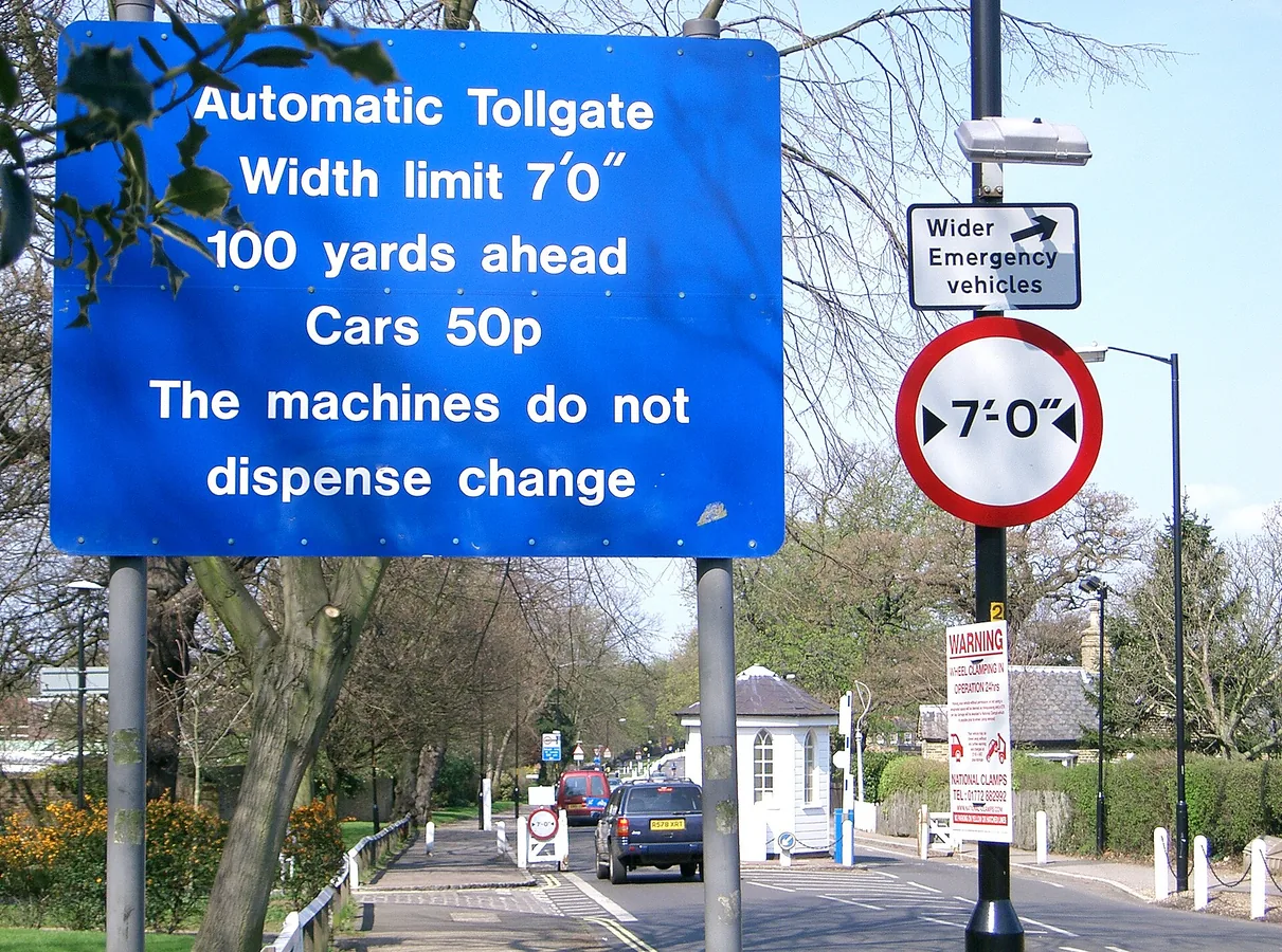 College Road Dulwich toll